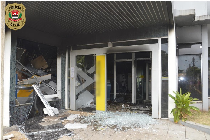 AGENCIA ROUBO (2).jpeg